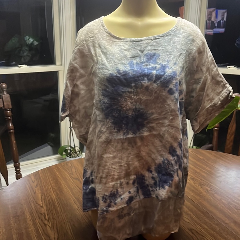 Valentina Naldi Shirt